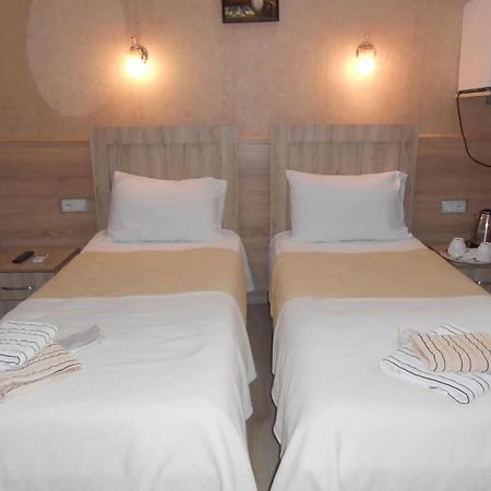 Hotel Anseza Kutaisi Habitación foto