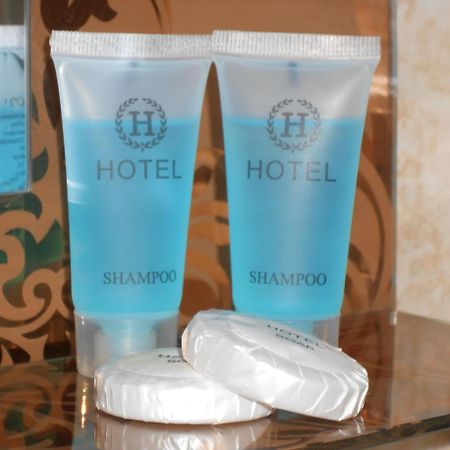 Hotel Anseza Kutaisi Habitación foto