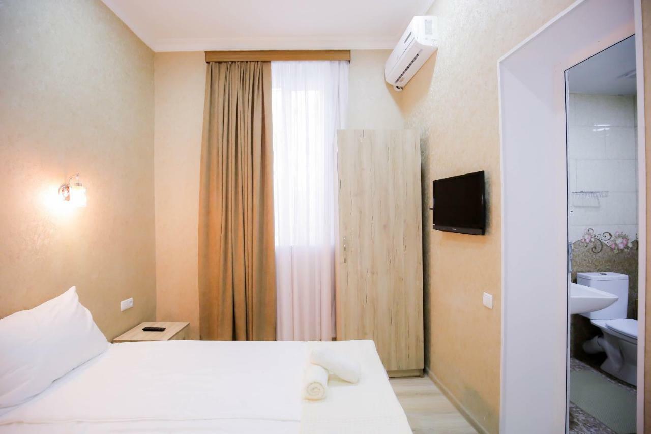 Hotel Anseza Kutaisi Exterior foto